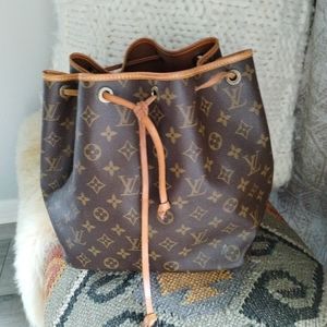 Louis Vuitton Monogram Petite Noe
